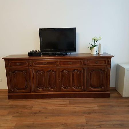 Excellent 2 Bed Apartment 12 Mins From Center Wien Exteriör bild