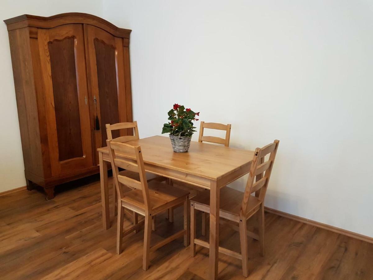 Excellent 2 Bed Apartment 12 Mins From Center Wien Exteriör bild