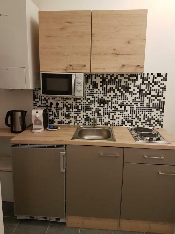 Excellent 2 Bed Apartment 12 Mins From Center Wien Exteriör bild