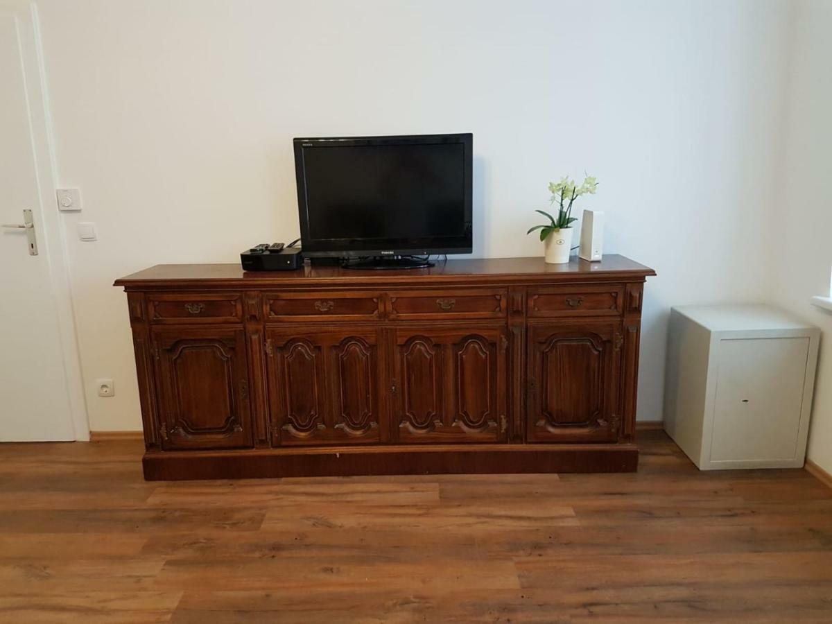 Excellent 2 Bed Apartment 12 Mins From Center Wien Exteriör bild